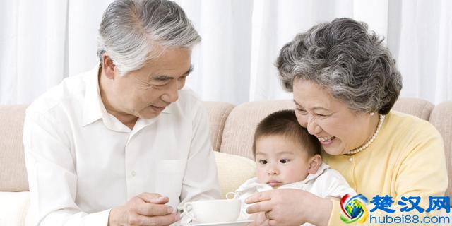 如何给父母申请赴美探亲签证？超详细攻略来了！