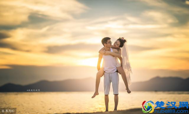 面对男人说出的“我想你”，女人的3种表达方式非常有魅力