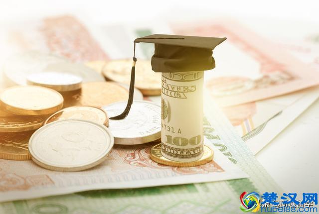 美国留学真的很贵，去美国读本科一年需要多少钱？「留学费用」