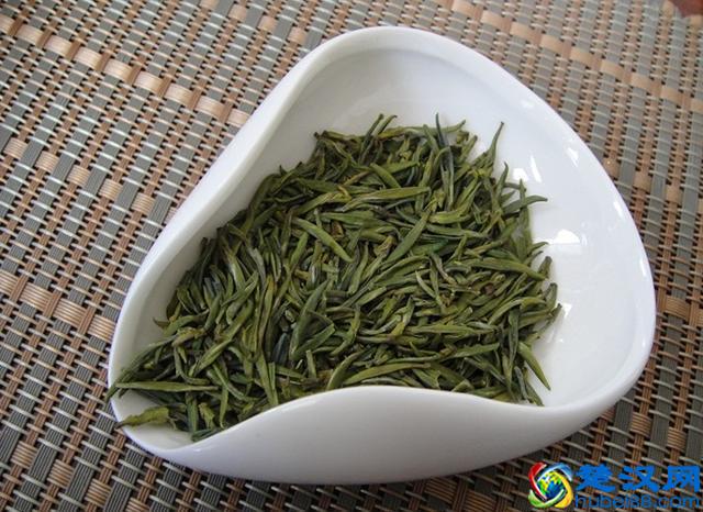中国绿茶品类大全？绿茶的头道茶喝还是不喝？绿茶的功效与作用？