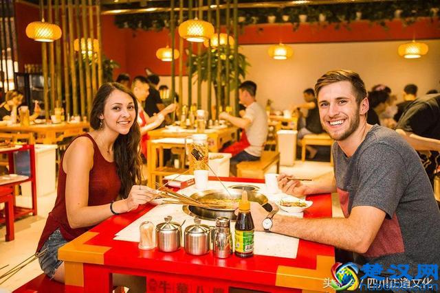 光彩夺目,这是超乎你想象的成都!