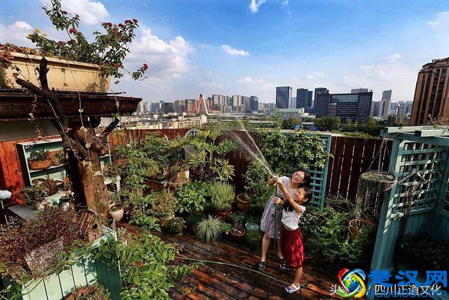 光彩夺目,这是超乎你想象的成都!