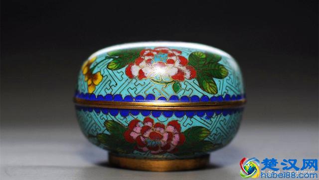 中国著名特种工艺品之一的景泰蓝，名字是如何由来的？