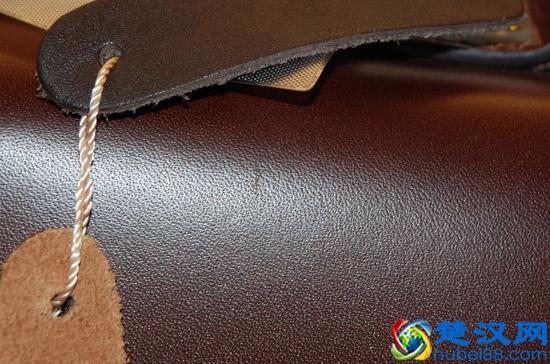 头层皮和二层皮的区别 教你鉴别头层牛皮的方法