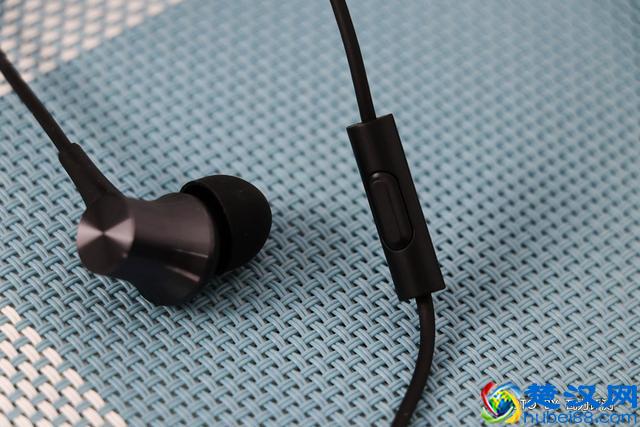49元的小米活塞耳机Type-C版到底行不行？