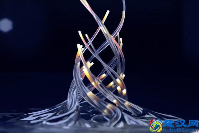 微软开年大招，Hololens2全息眼镜即将发布！