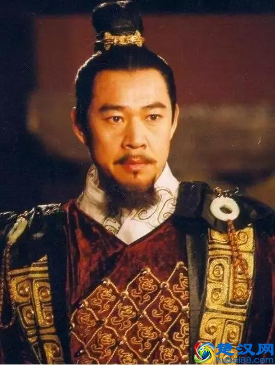 真实的秦始皇长什么样？与众多历史剧中英俊秦皇有什么区别？