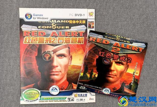 当年网吧最火的联机游戏之一，红警 2 让很多人爱上「建造游戏」