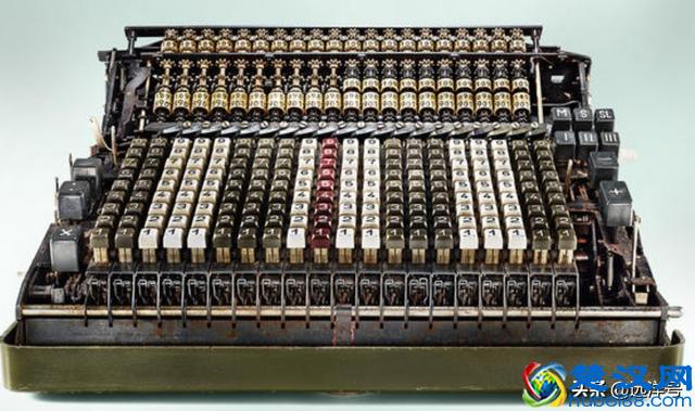 计算机的本质是什么？逻辑？数学？