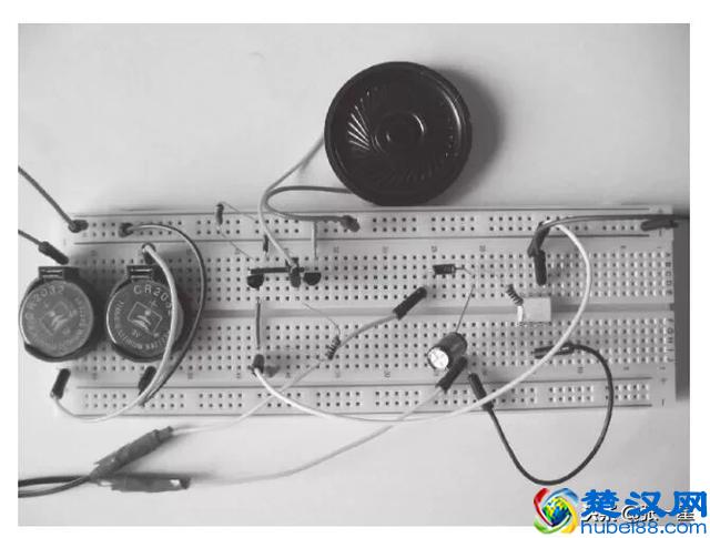 认识了光耦和变压器，接下来我们看看停电报警器的原理，超有意思