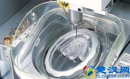 CNC加工中心、雕铣机、雕刻机这三者的区别，别在傻傻分不清了