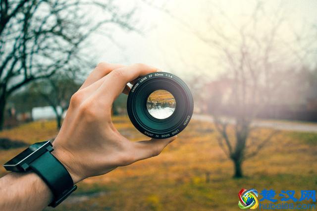 “洗照片”说成wash photos，老外为啥一脸慌张直摇头？