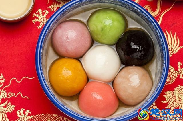 煮汤圆时，冷水下锅还是热水下锅？都不对，大厨教你正确做法