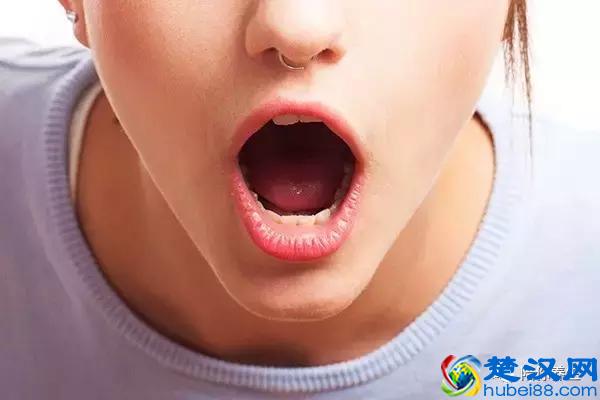 舌苔厚白是怎么回事 教你从舌苔中判断健康情况