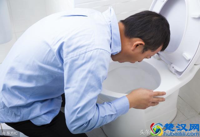 阑尾炎在初期，会有这三种症状，早知道就能少受点痛苦