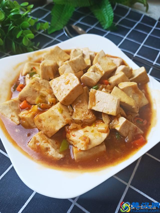 豆腐最好吃的做法，我家一周吃3次，营养补钙，上桌连汤汁都不剩