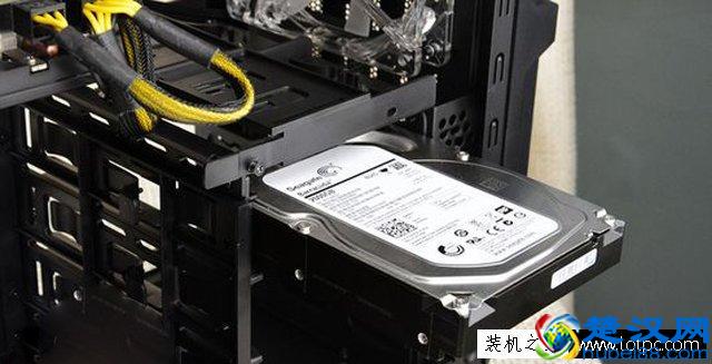 电脑开机蓝屏怎么解决？电脑蓝屏原因及解决方法