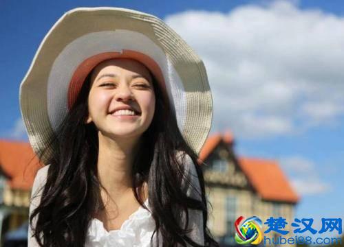 鼻子丑毁所有？这些女星的鼻子都是败笔，塌鼻梁蒜头鼻全占了