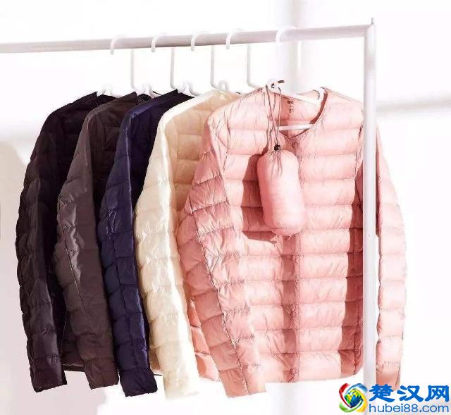 羽绒服清洗小妙招，只用一勺醋，蓬松柔软还干净