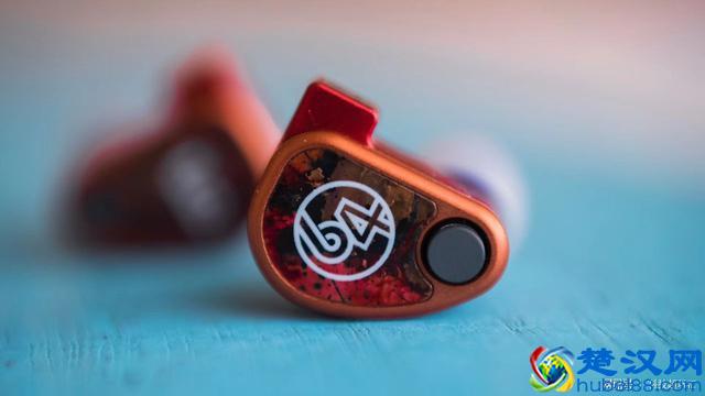 聊聊我的桌面 篇一：一个自媒体工作者的桌面——桌面音频系统篇