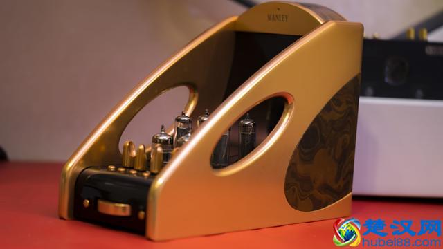 聊聊我的桌面 篇一：一个自媒体工作者的桌面——桌面音频系统篇