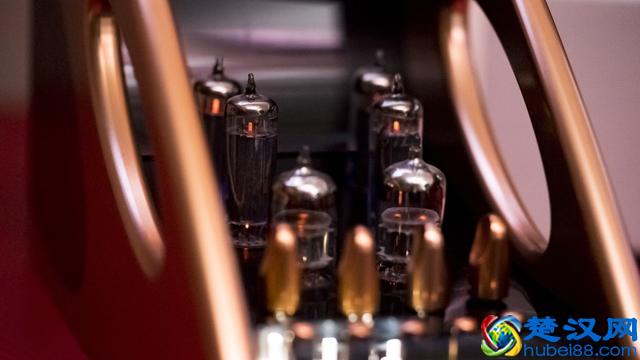 聊聊我的桌面 篇一：一个自媒体工作者的桌面——桌面音频系统篇