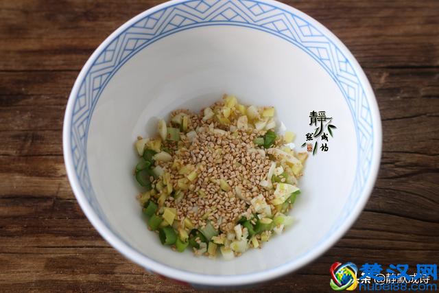 挂面最好吃的做法，不炒不焖，酸爽开胃超可口，越吃越喜欢