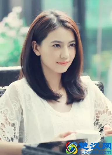 朋友圈被“主要看气质”刷屏了，到底是什么意思？