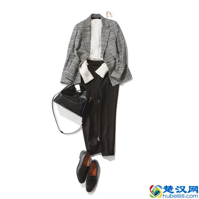 黑色裤子搭配什么上衣！教你这20种搭配，让你优雅女人味加倍！