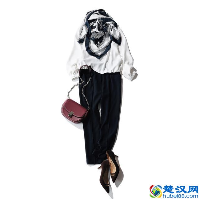 黑色裤子搭配什么上衣！教你这20种搭配，让你优雅女人味加倍！