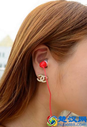 入耳式耳机“久戴会聋”？真相竟是如此！