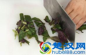 龙虾怎么做才好吃？大厨教你一个饭店的做法，一大盘都吃干净了