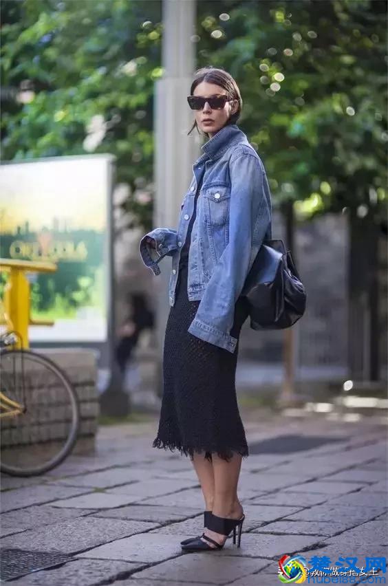 这三件外套搭配连衣裙，最适合