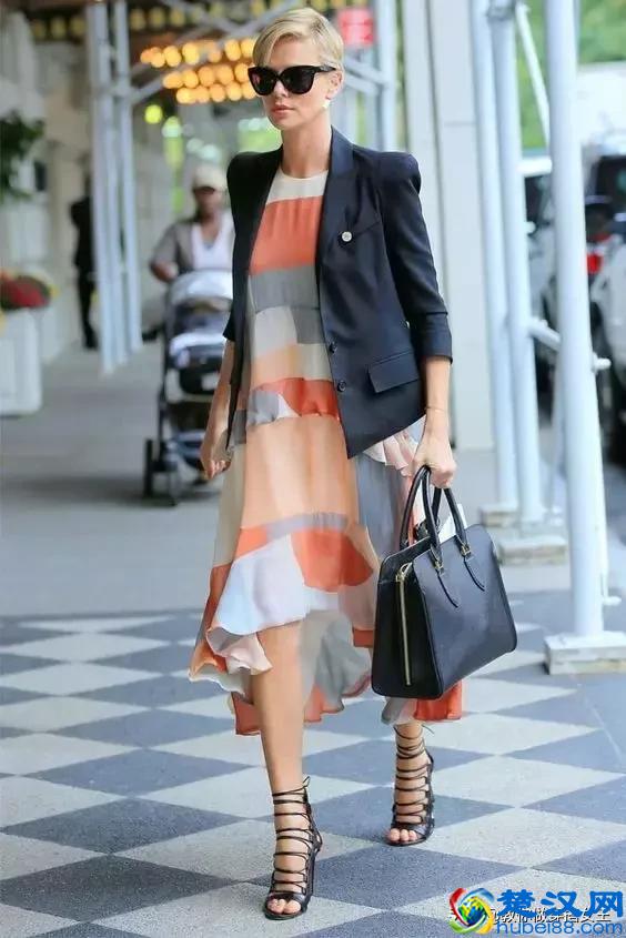 这三件外套搭配连衣裙，最适合