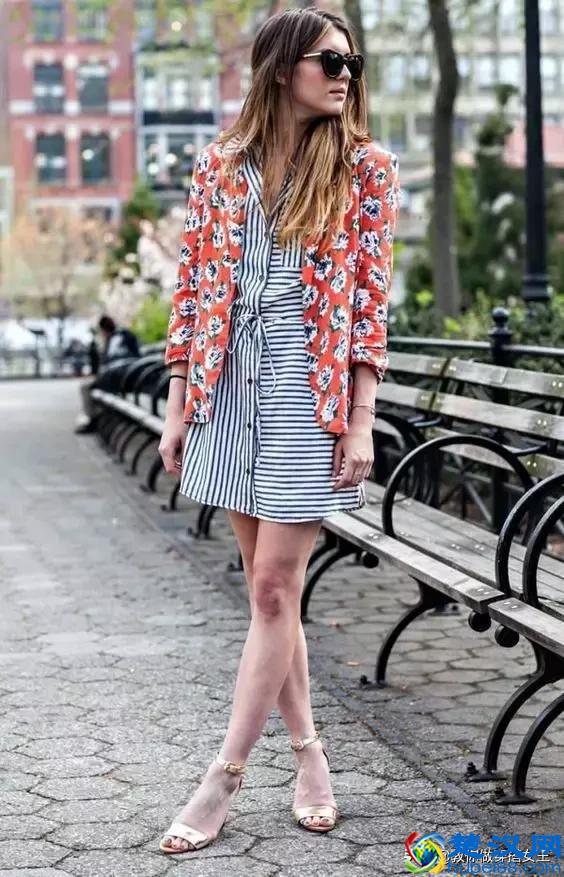 这三件外套搭配连衣裙，最适合