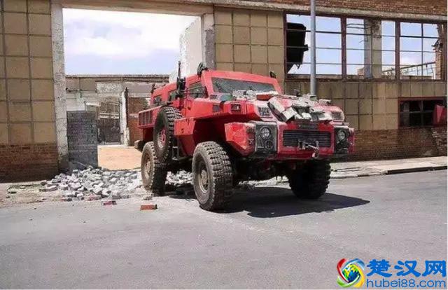 全球最厉害的十大越野车型，40岁能开上其中一台，证明你过的不错