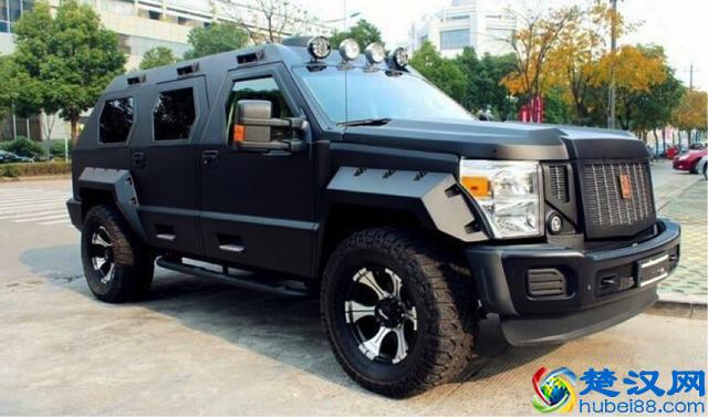 全球最厉害的十大越野车型，40岁能开上其中一台，证明你过的不错