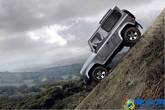 全球最厉害的十大越野车型，40岁能开上其中一台，证明你过的不错