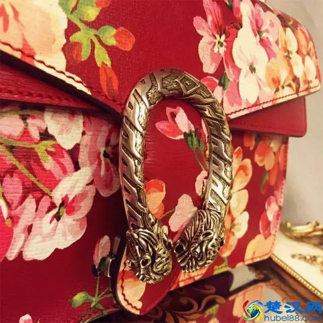 Gucci包哪款最美最轻最能装？七个 if 粉实测告诉你！