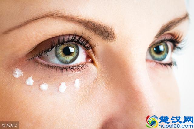 5个实用的眼睛增大技巧，最后一个每天3分钟，天生小眼也能变大！