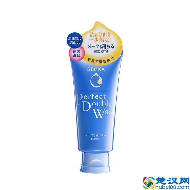 长痘用什么洗面奶好？男性油性皮肤痘痘肌让肌肤清爽的洗面奶推荐