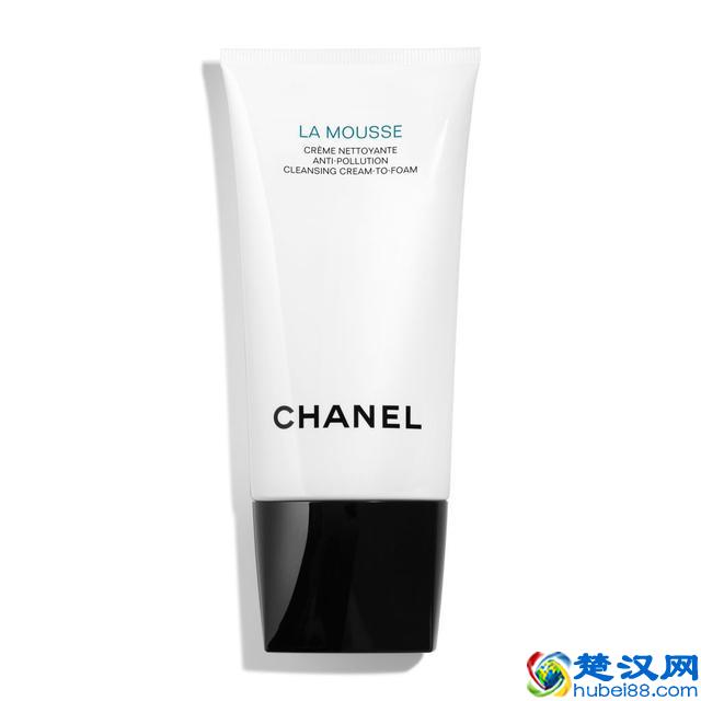 长痘用什么洗面奶好？男性油性皮肤痘痘肌让肌肤清爽的洗面奶推荐