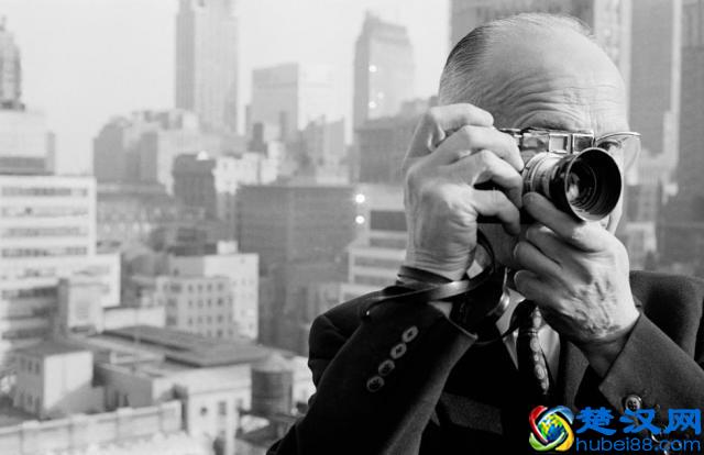 说了这么久,到底什么是单反相机?