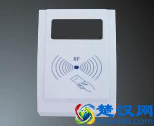 读卡器怎么用，教你解决读卡不出问题