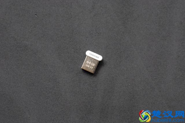 国际大品牌的迷你U盘，时尚高速都是你想要的！