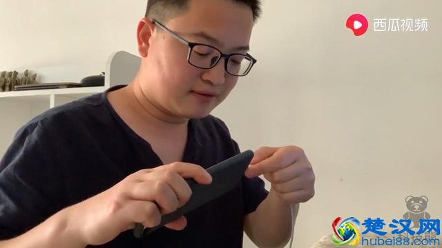 手机更新总出问题，教你这样操作关闭自动更新系统功能，要知道！