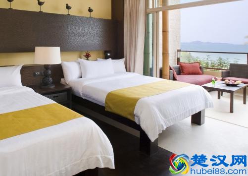 住酒店需要带什么证件 住酒店防撞鬼注意事项