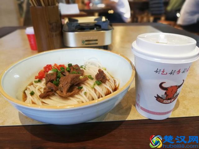 吃了多年假常德牛肉粉，这家常德炖粉店告诉你什么叫正宗！