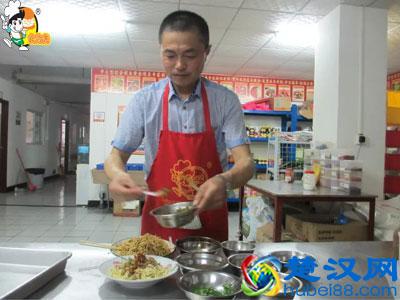 2017年流动小吃车卖什么小吃挣钱