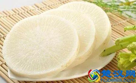 冬天最适合吃火锅，涮这3种蔬菜好吃又养生！